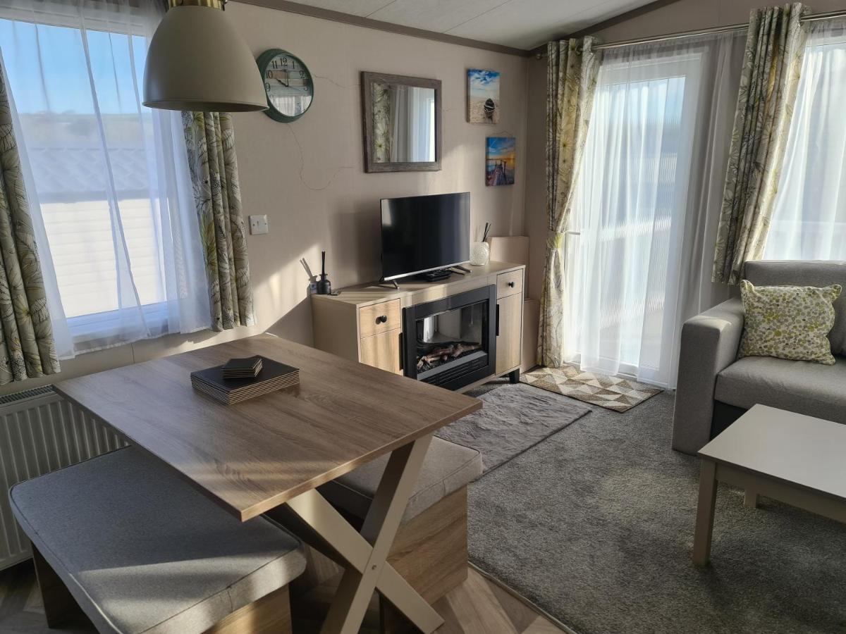 Mawgan Pads Newquay Bay Villa Exterior photo